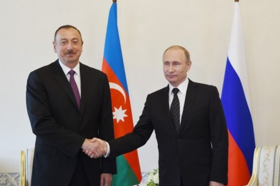 Prezident İlham Əliyev Vladimir Putini təbrik edib