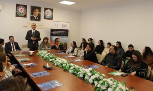 Hacıqabul gənclər üçün Azərbaycan Konstitusiyası və Ümummilli Lider Heydər Əliyevin irsi mövzusunda maarifləndirici seminar keçirildi